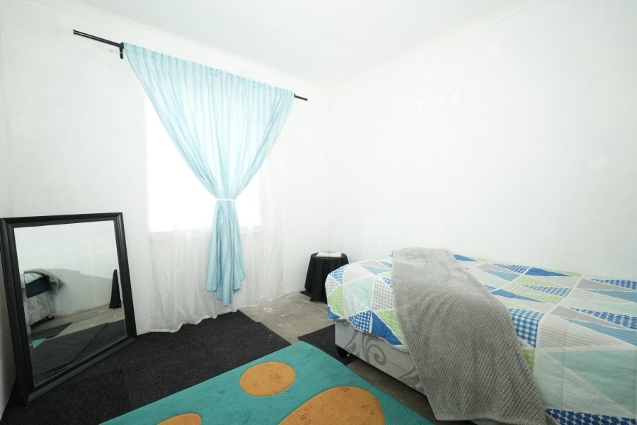2 Bedroom Property for Sale in New Woodlands Western Cape